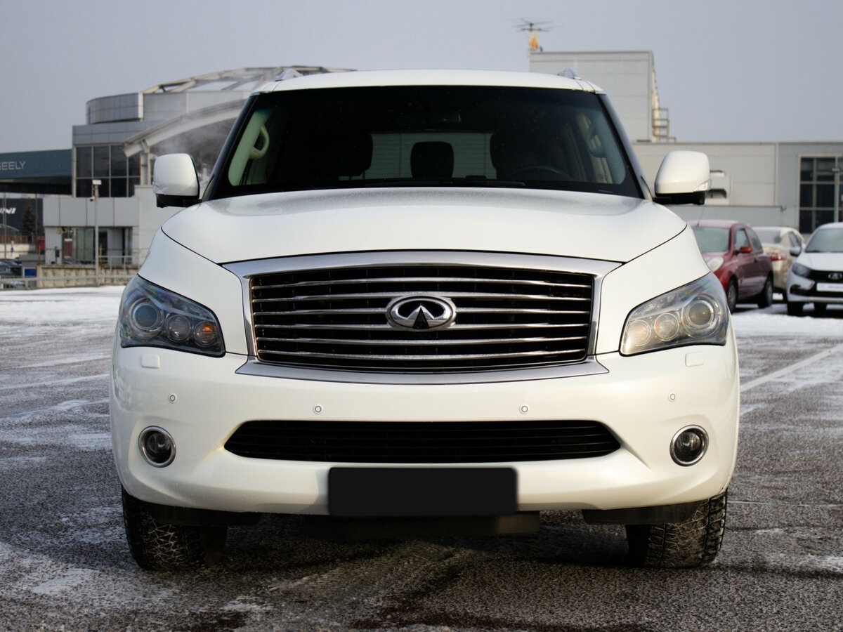 Infiniti QX80 2014 года с пробегом. Фото: #1