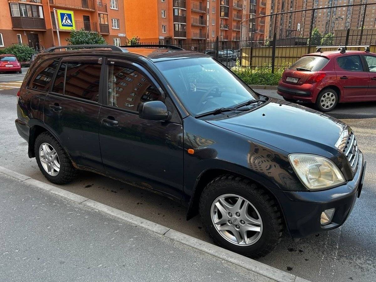 Chery Tiggo (T11) 2009 года с пробегом. Фото: #1