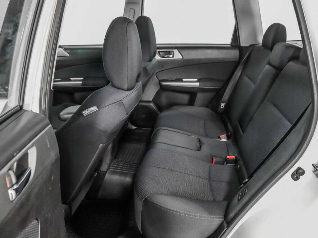 Subaru Forester 2011 года с пробегом. Фото: #9