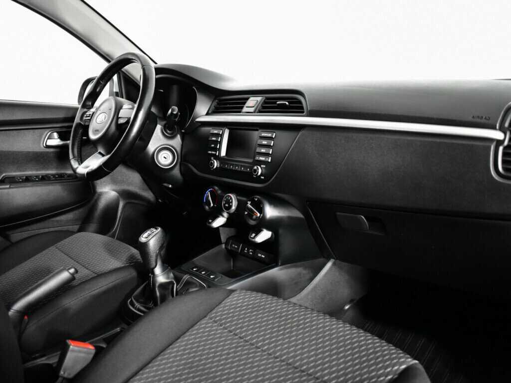 Kia Rio 2019 года с пробегом. Фото: #8