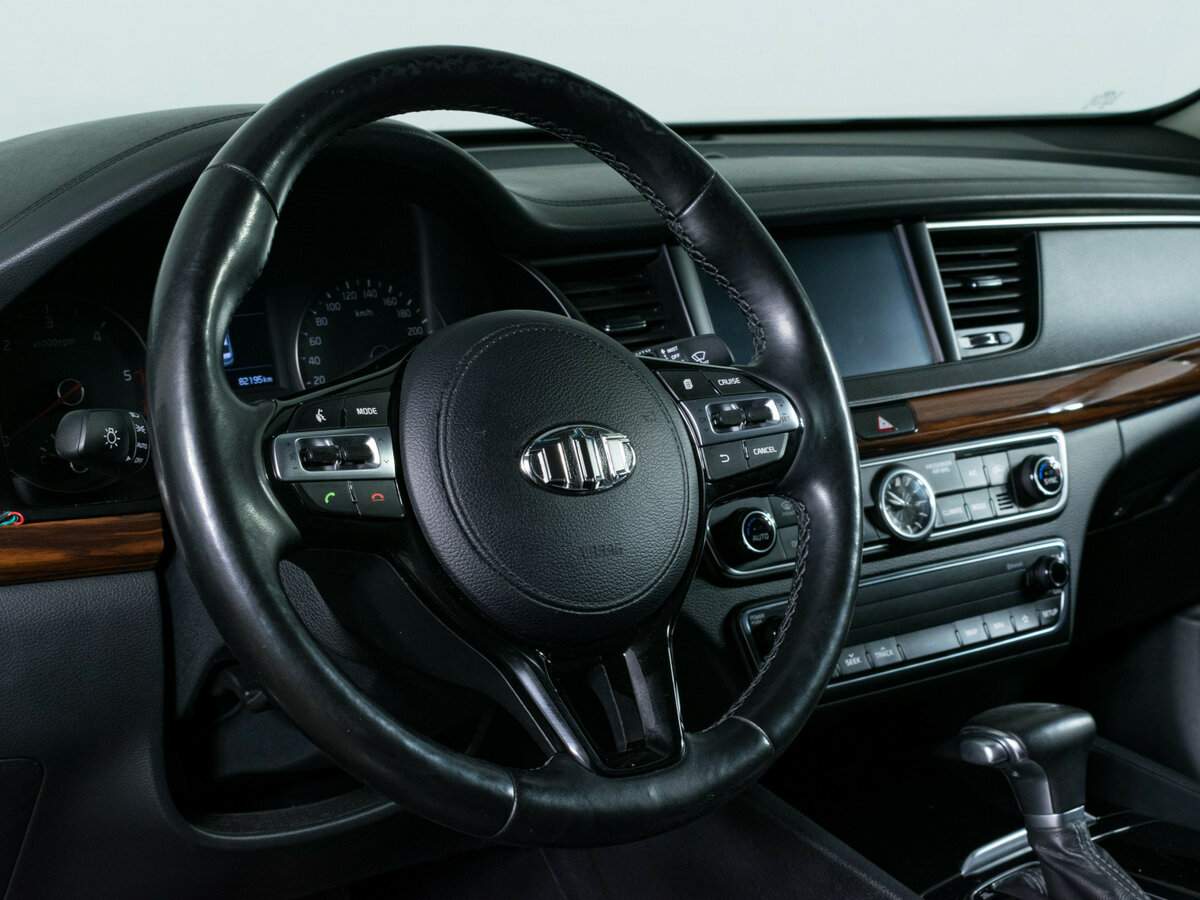 Kia K7 2017 года с пробегом. Фото: #10