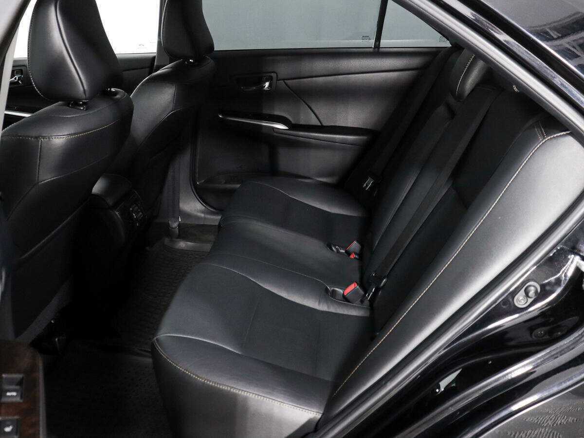 Toyota Camry 2016 года с пробегом. Фото: #11