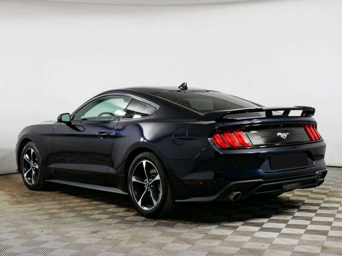 Ford Mustang 2021 года с пробегом. Фото: #5