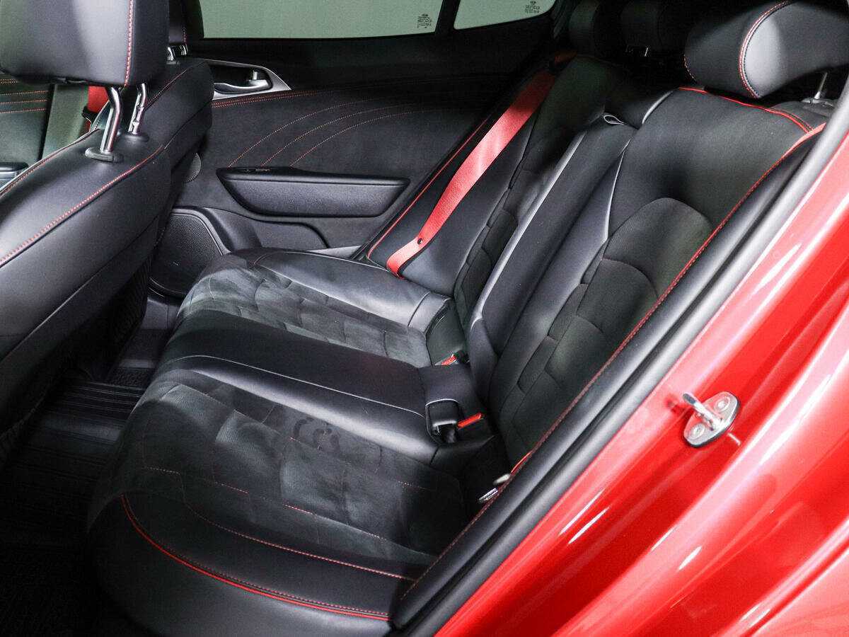 Kia Stinger 2021 года с пробегом. Фото: #7