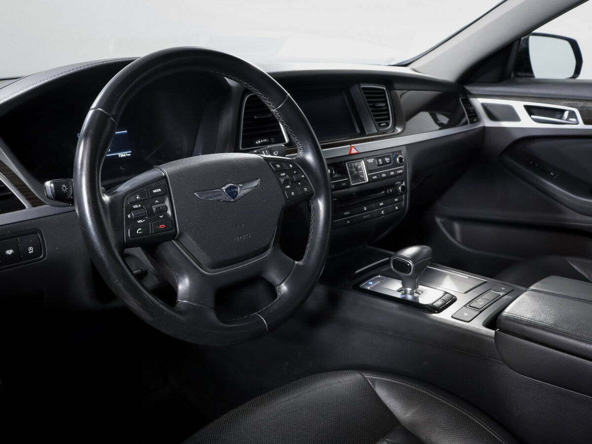 Genesis G80 2017 года с пробегом. Фото: #11