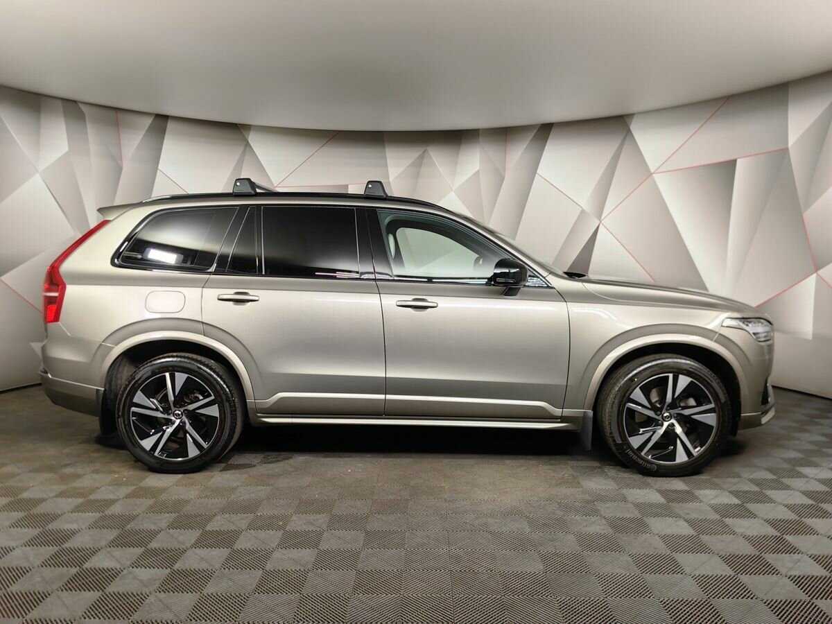 Volvo XC90 2021 года с пробегом. Фото: #5