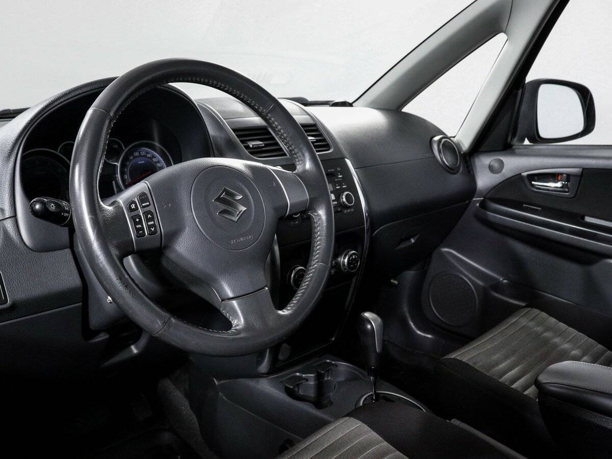 Suzuki SX4 2010 года с пробегом. Фото: #13