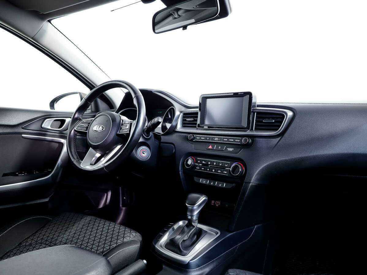 Kia Ceed 2018 года с пробегом. Фото: #7
