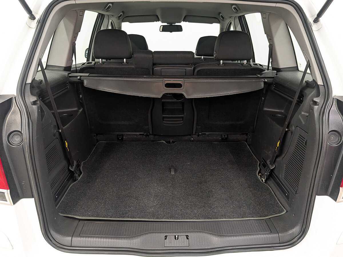 Opel Zafira 2013 года с пробегом. Фото: #9