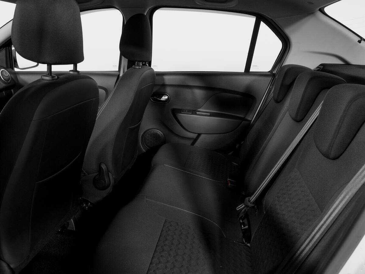 Renault Logan 2017 года с пробегом. Фото: #9