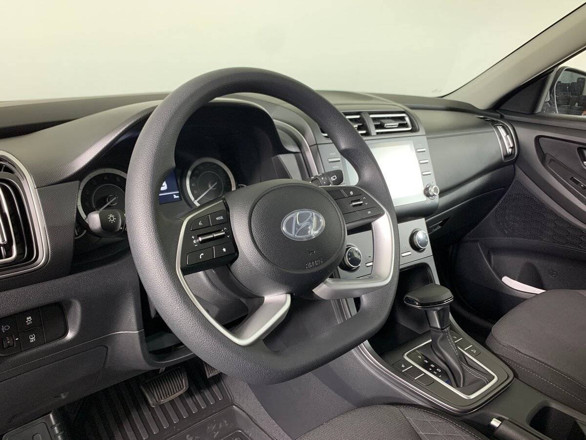 Solaris HC 2024 года с пробегом. Фото: #10