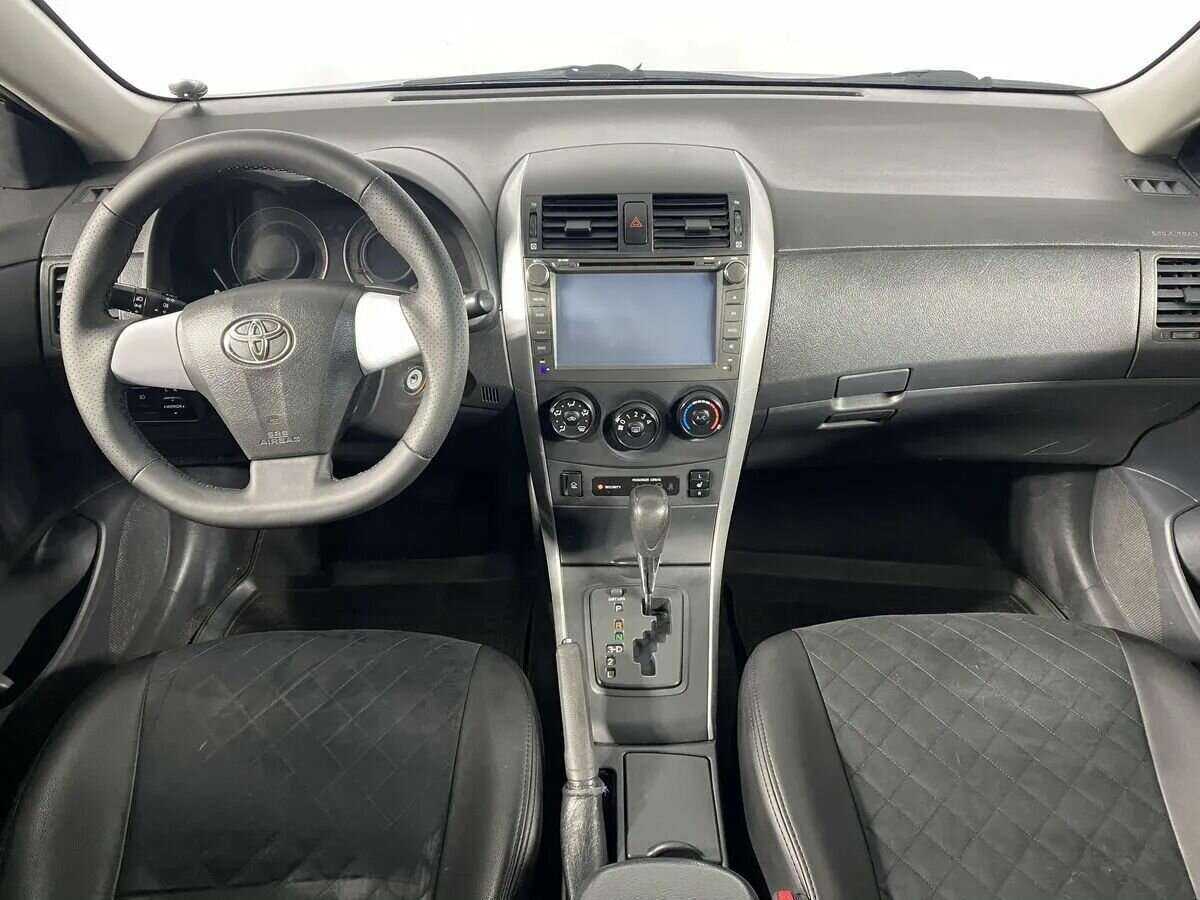 Toyota Corolla 2010 года с пробегом. Фото: #7