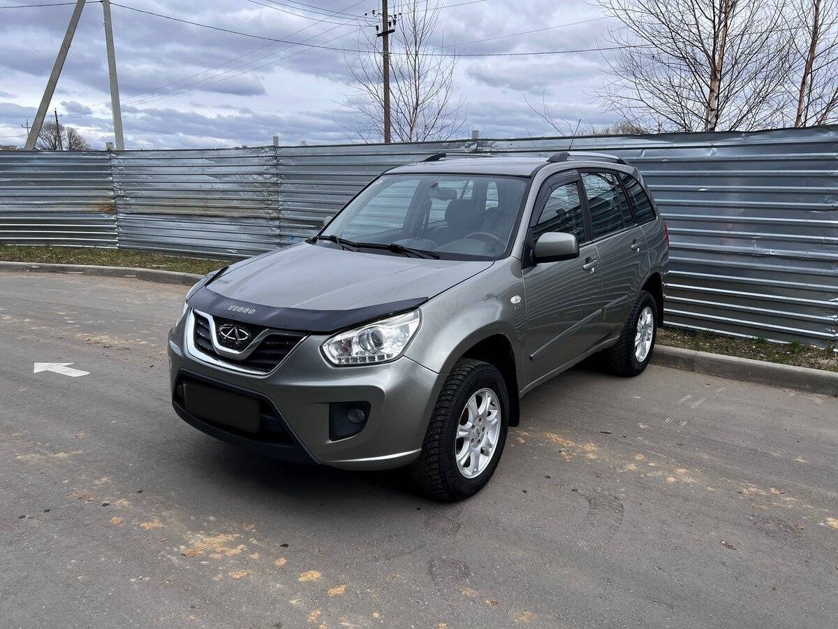 Chery Tiggo (T11) 2013 года с пробегом. Фото: #0