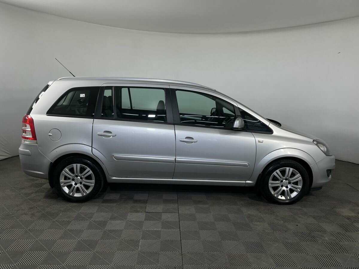 Opel Zafira 2012 года с пробегом. Фото: #3