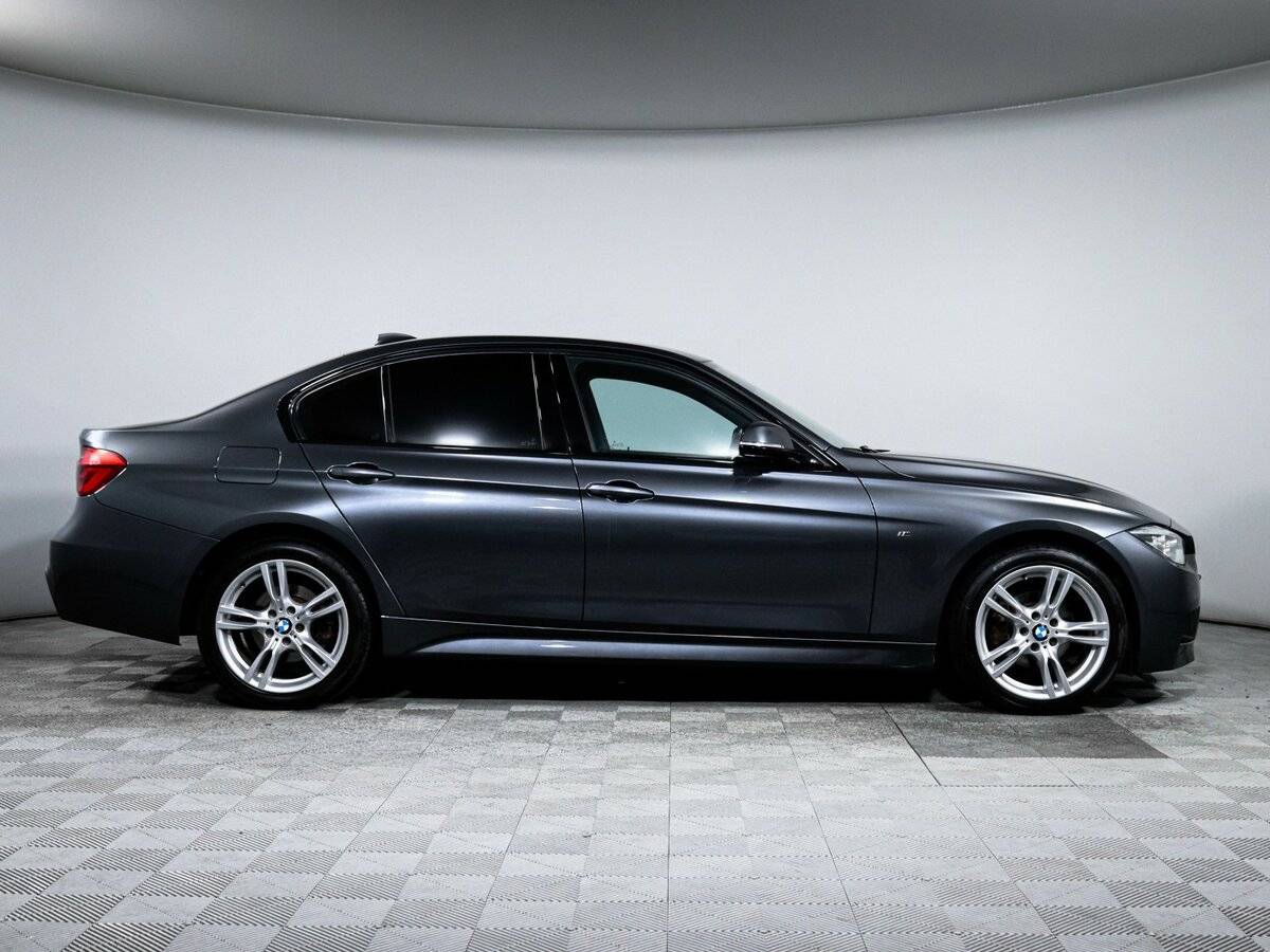 BMW 3 серии 2017 года с пробегом. Фото: #3