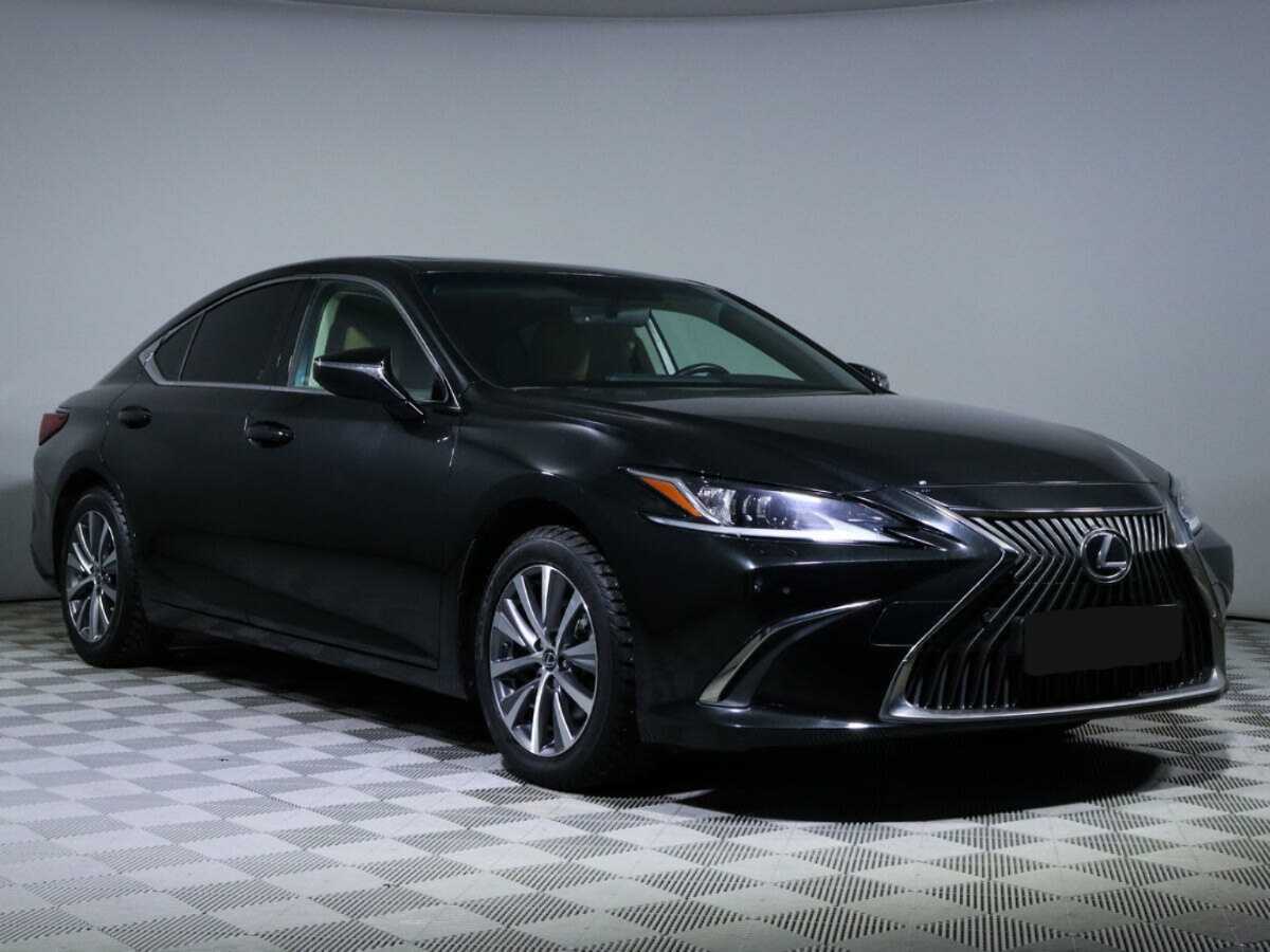Lexus ES 2019 года с пробегом. Фото: #2