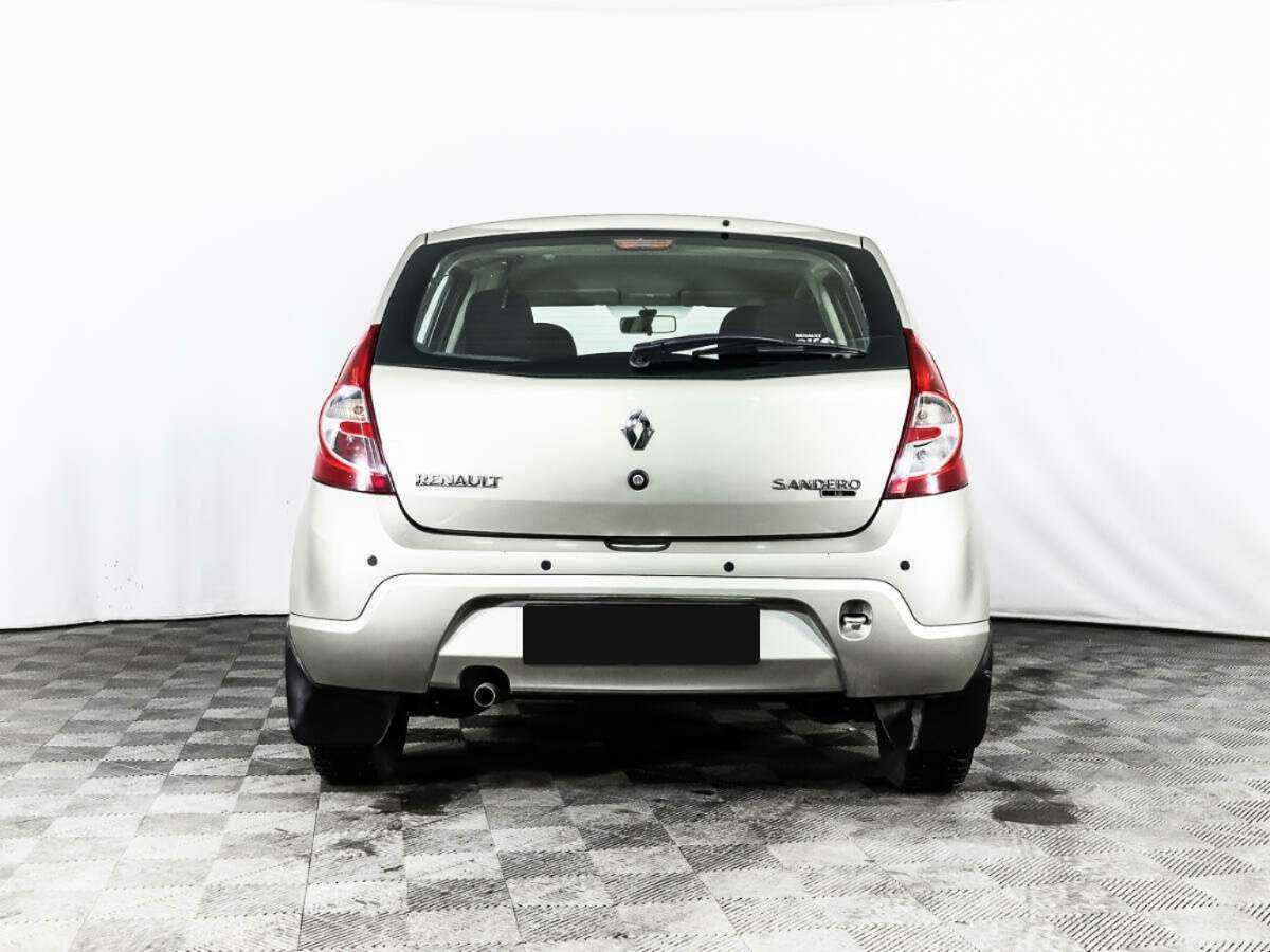 Renault Sandero 2010 года с пробегом. Фото: #5
