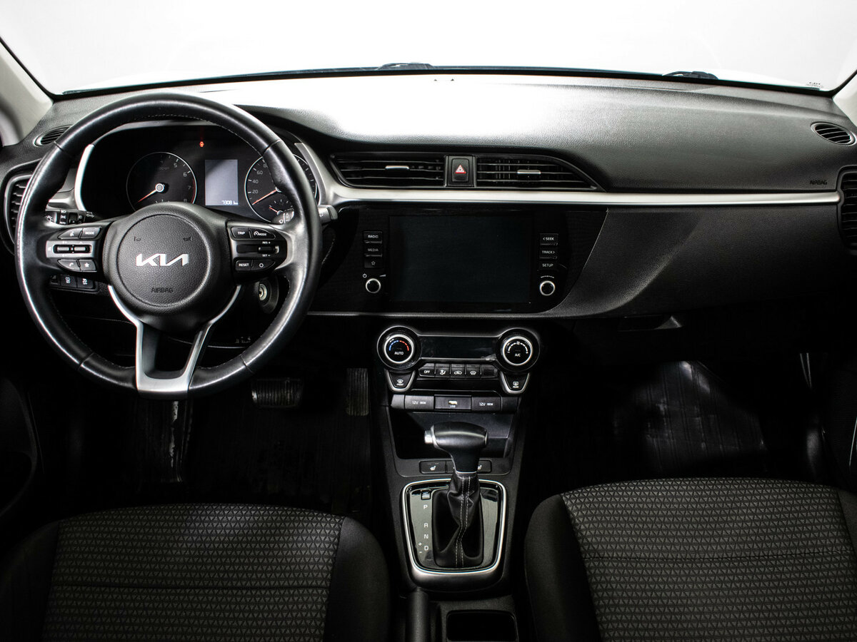 Kia Rio 2021 года с пробегом. Фото: #10