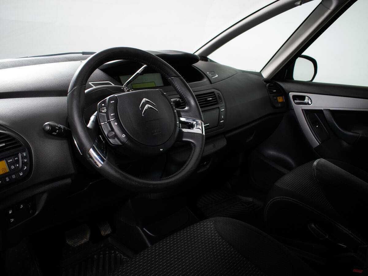 Citroen C4 Picasso 2012 года с пробегом. Фото: #12