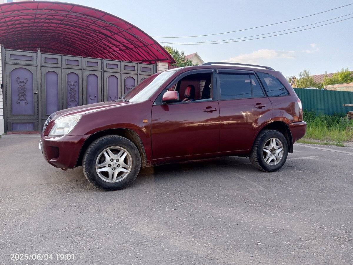 Chery Tiggo (T11) 2008 года с пробегом. Фото: #6