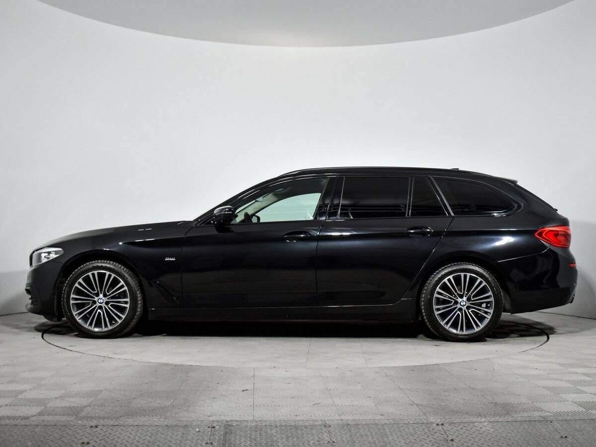 BMW 5 серии 2017 года с пробегом. Фото: #7