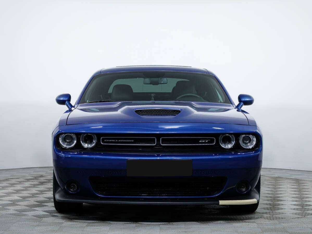 Dodge Challenger 2020 года с пробегом. Посмотреть фото