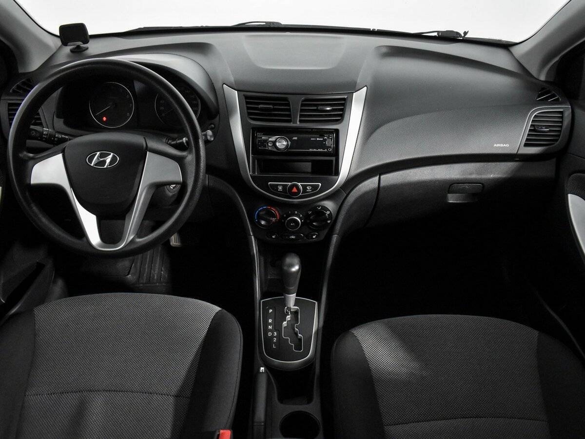 Hyundai Solaris 2011 года с пробегом. Фото: #12