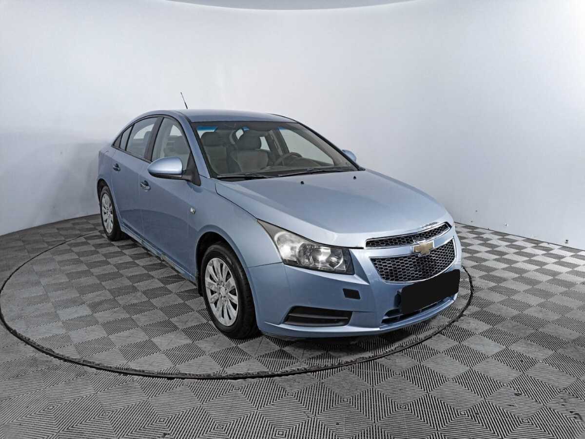 Chevrolet Cruze 2010 года с пробегом. Фото: #2