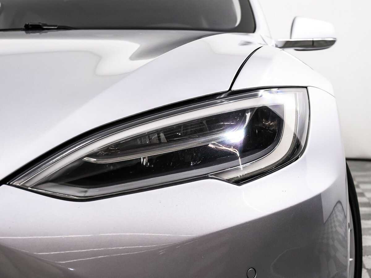 Tesla Model S 2016 года с пробегом. Фото: #15