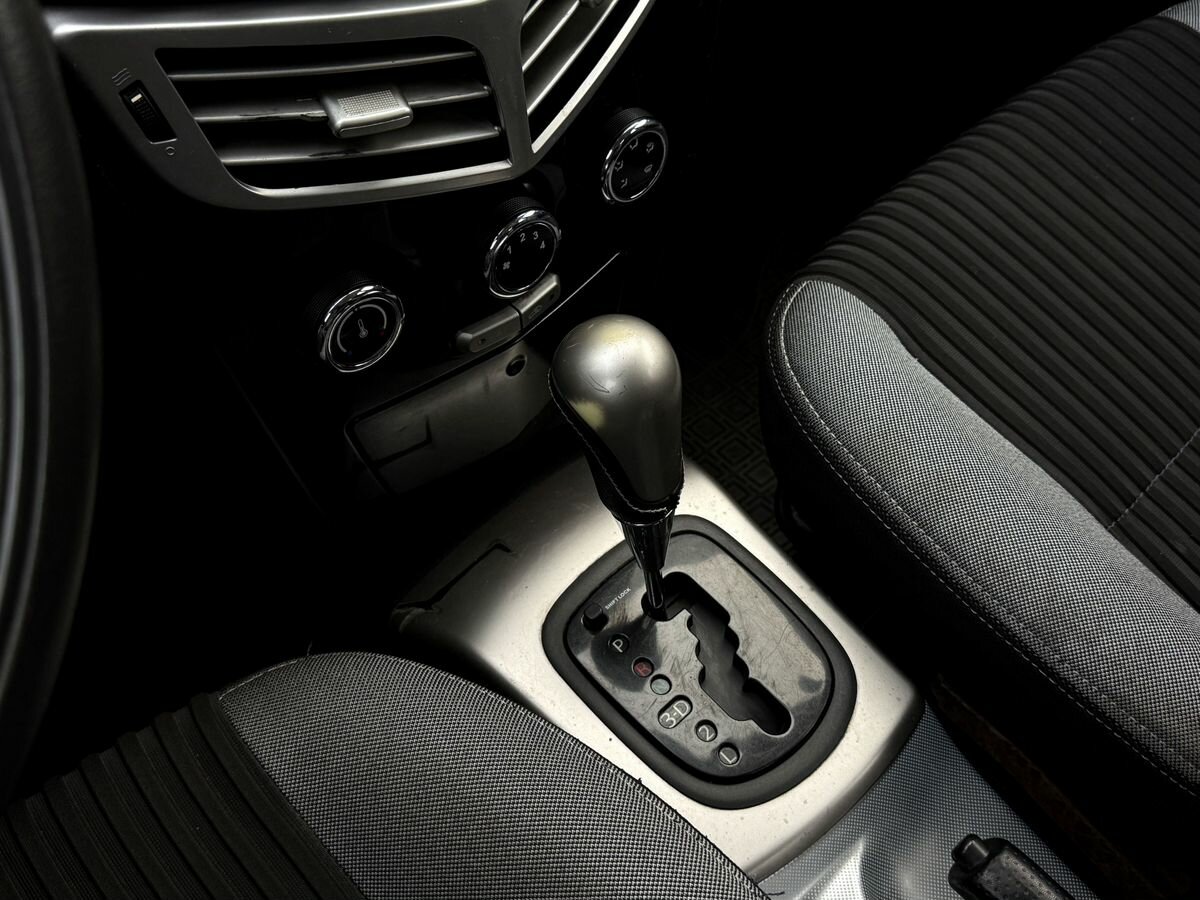 FAW Oley 2014 года с пробегом. Фото: #12