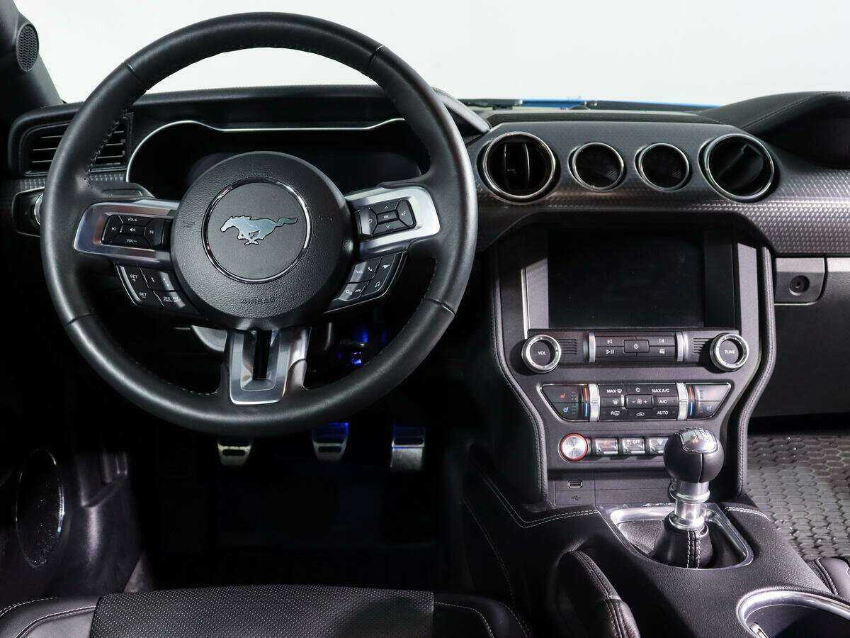 Ford Mustang 2022 года с пробегом. Фото: #9