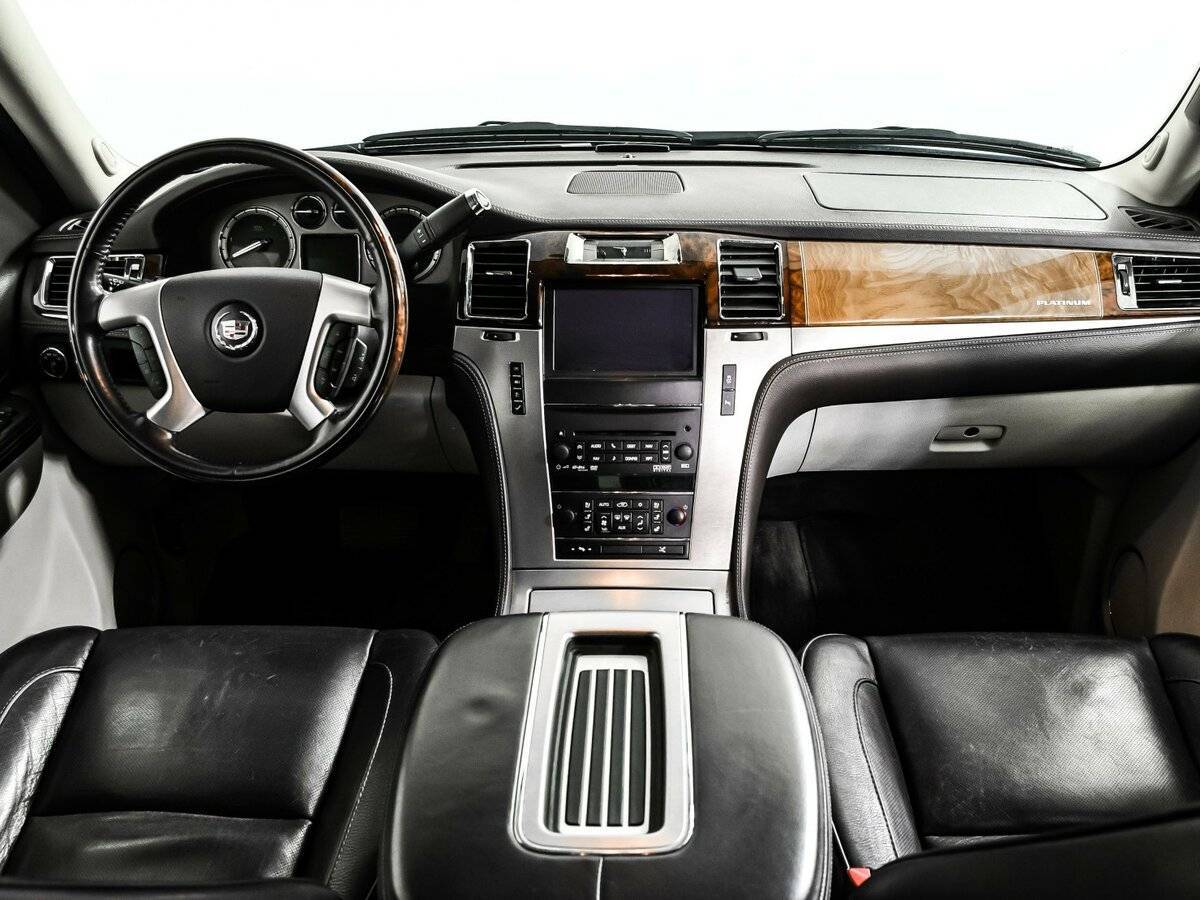 Cadillac Escalade 2013 года с пробегом. Фото: #10