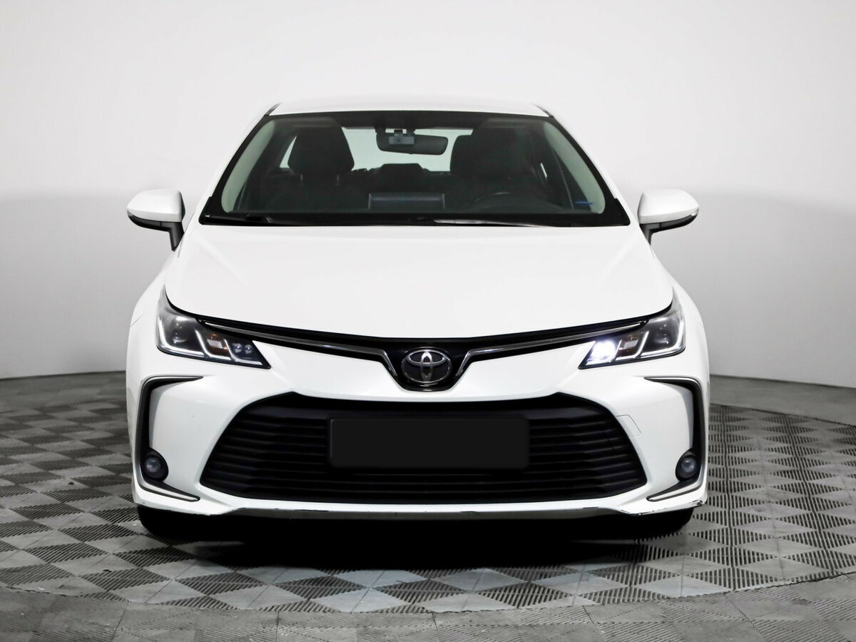 Toyota Corolla 2019 года с пробегом. Фото: #1