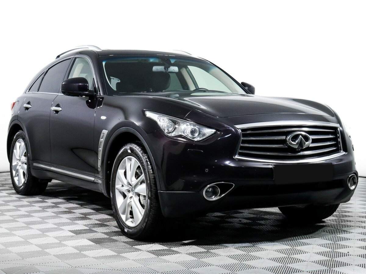 Infiniti FX 2013 года с пробегом. Фото: #2