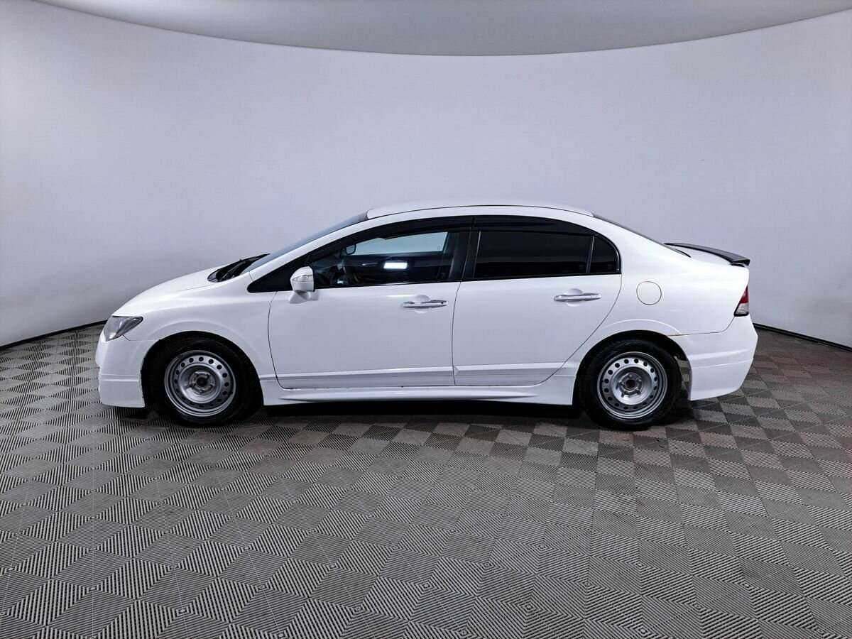 Honda Civic 2007 года с пробегом. Фото: #7
