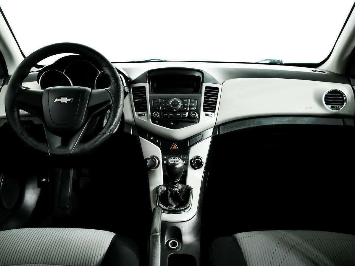 Chevrolet Cruze 2011 года с пробегом. Фото: #10