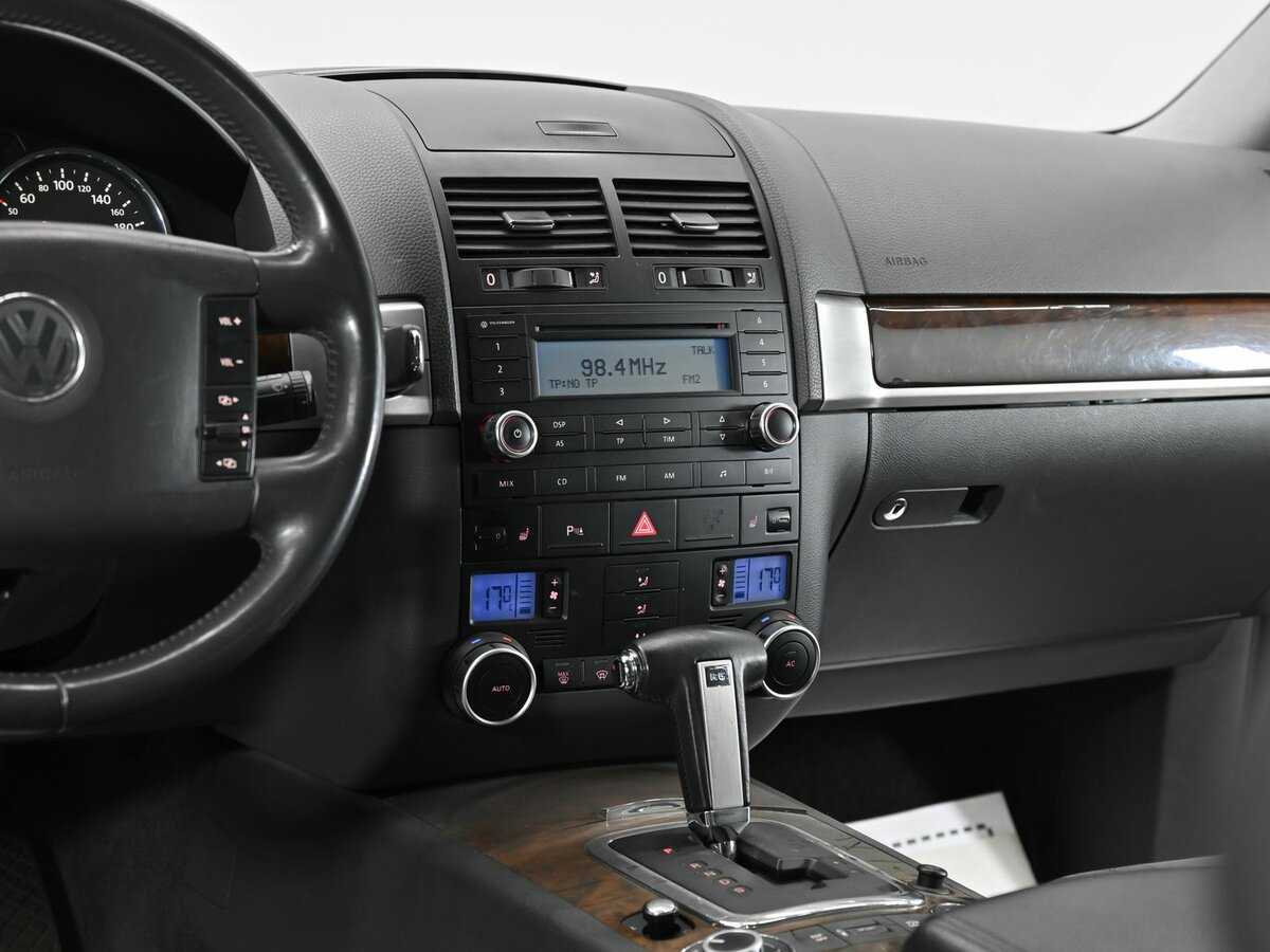 Volkswagen Touareg 2010 года с пробегом. Фото: #7