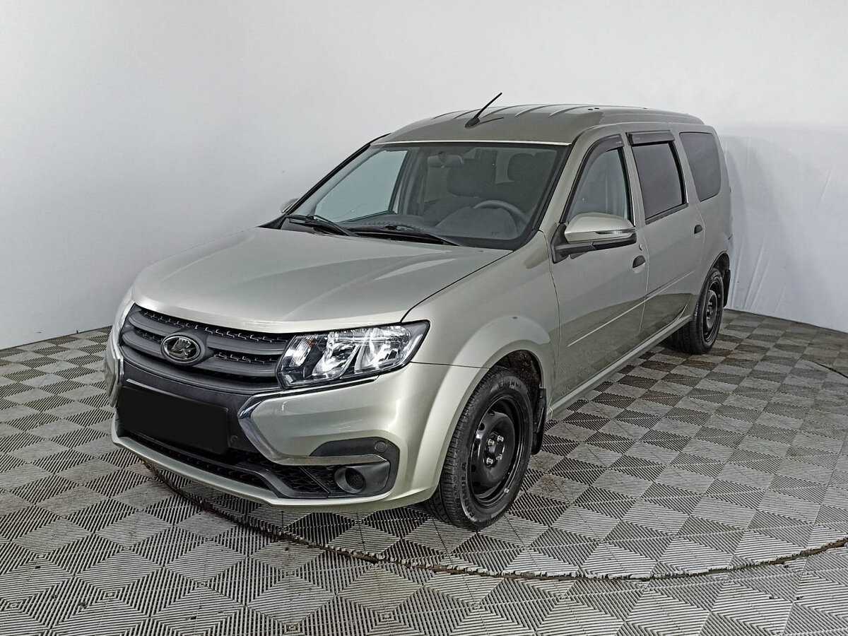 Lada (ВАЗ) Largus 2022 года с пробегом. Посмотреть фото
