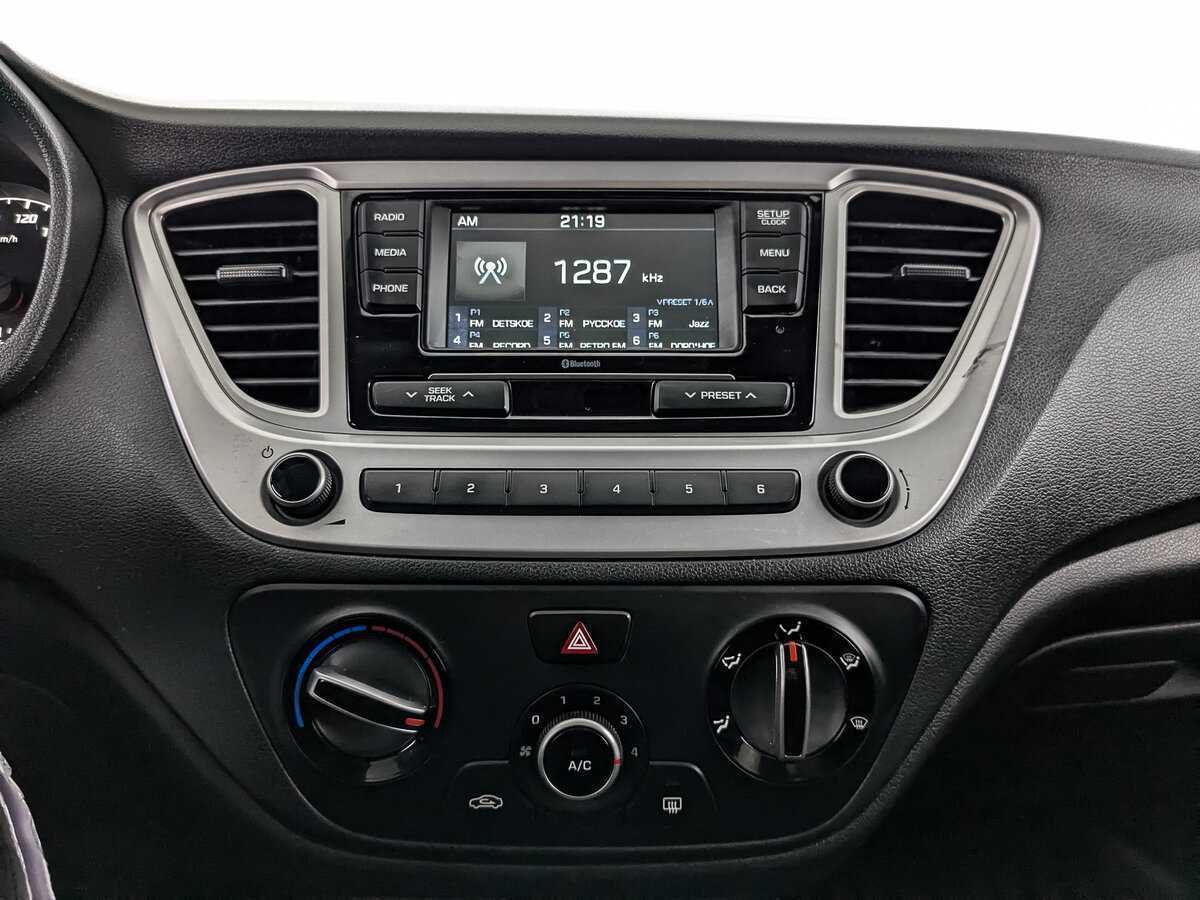 Hyundai Solaris 2021 года с пробегом. Фото: #16