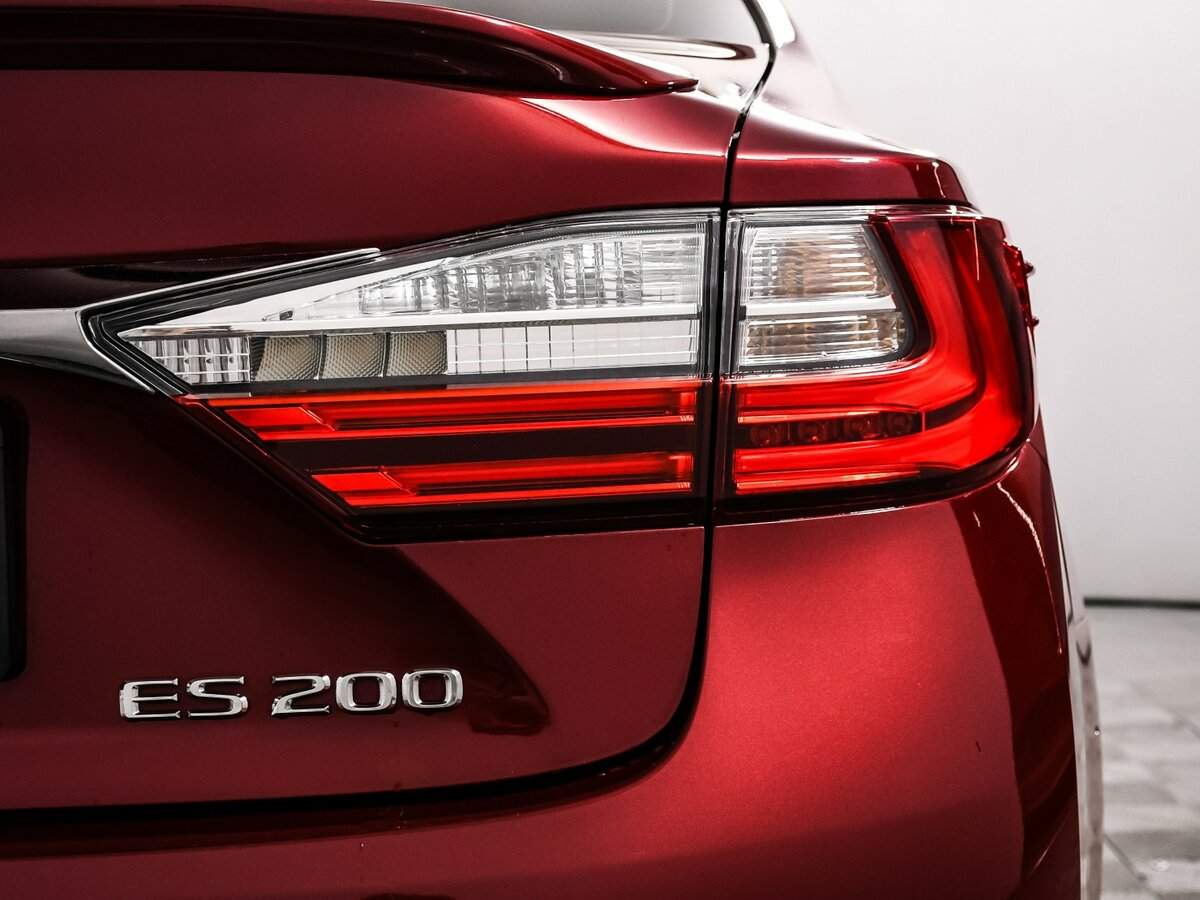 Lexus ES 2016 года с пробегом. Фото: #14