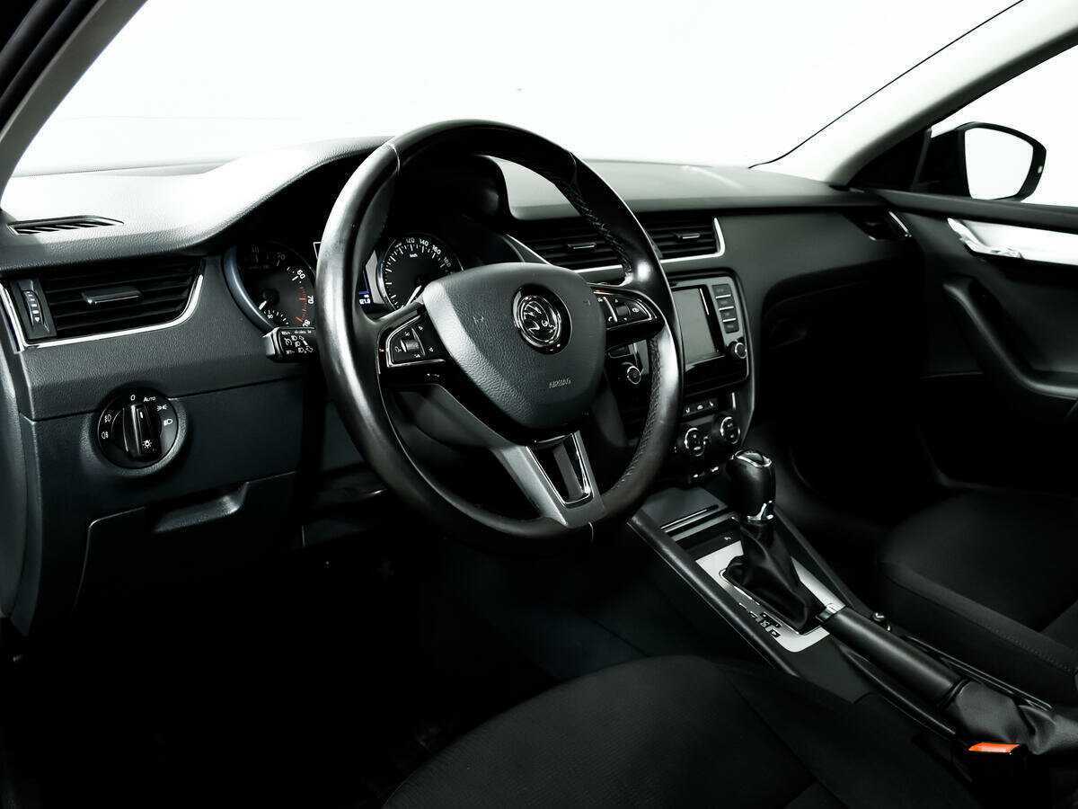 Skoda Octavia 2016 года с пробегом. Фото: #12