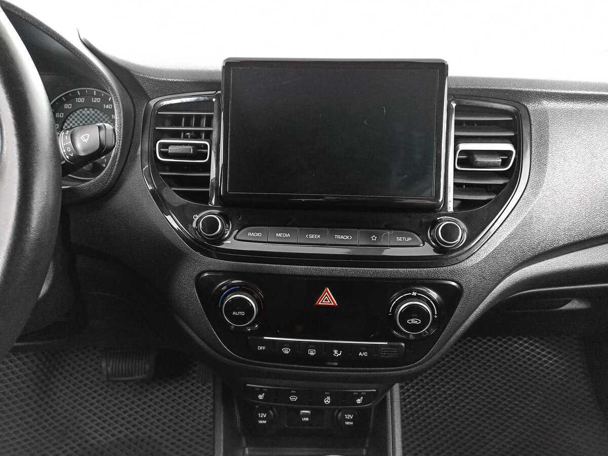 Hyundai Solaris 2021 года с пробегом. Фото: #11