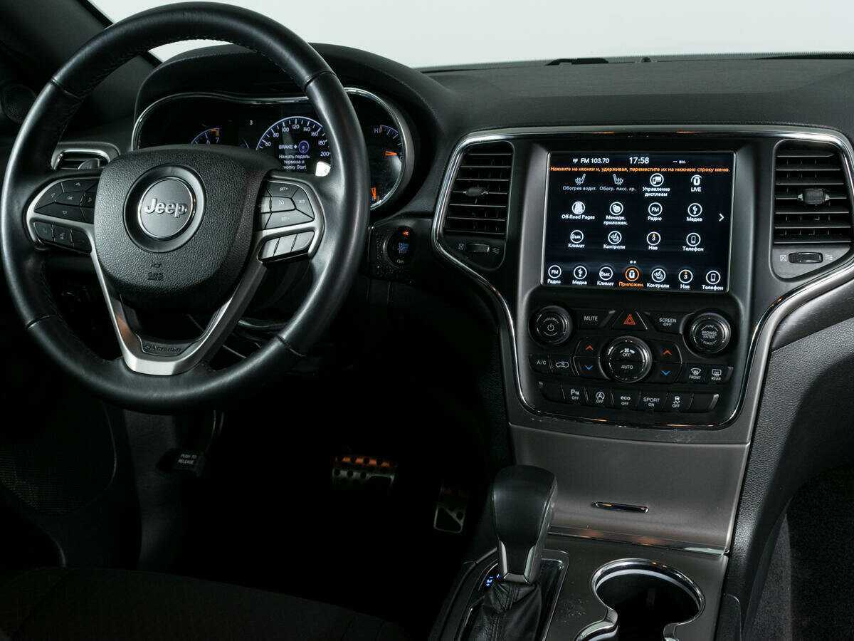 Jeep Grand Cherokee 2018 года с пробегом. Фото: #11