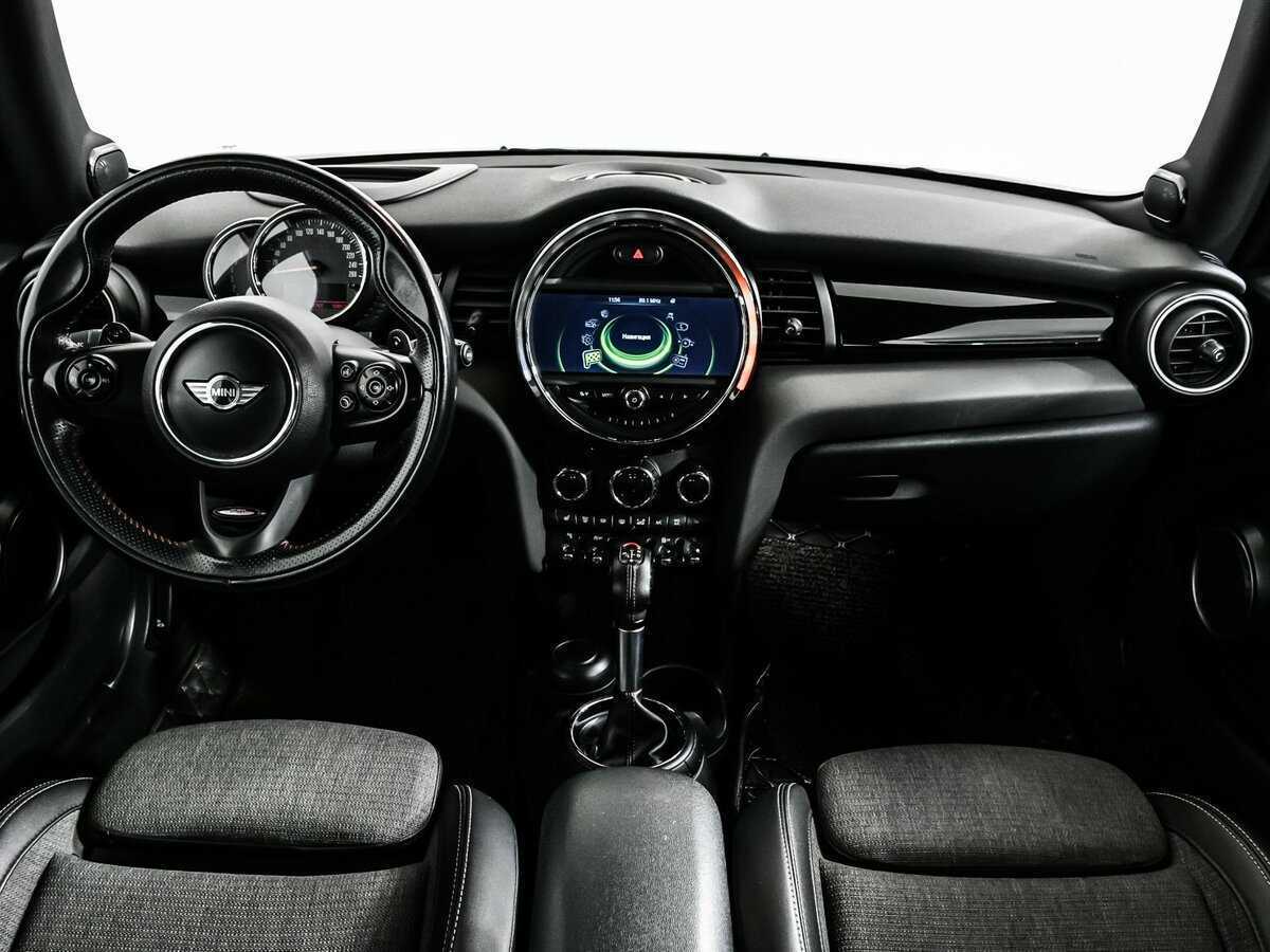 Mini Hatch 2014 года с пробегом. Фото: #10