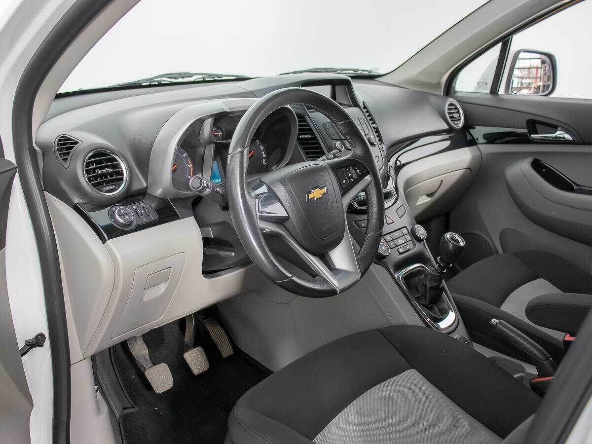 Chevrolet Orlando 2014 года с пробегом. Фото: #9