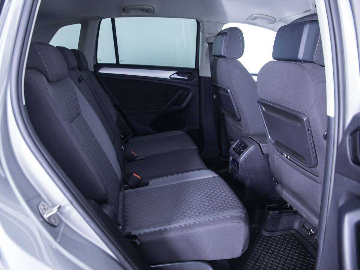 Volkswagen Tiguan 2020 года с пробегом. Фото: #18