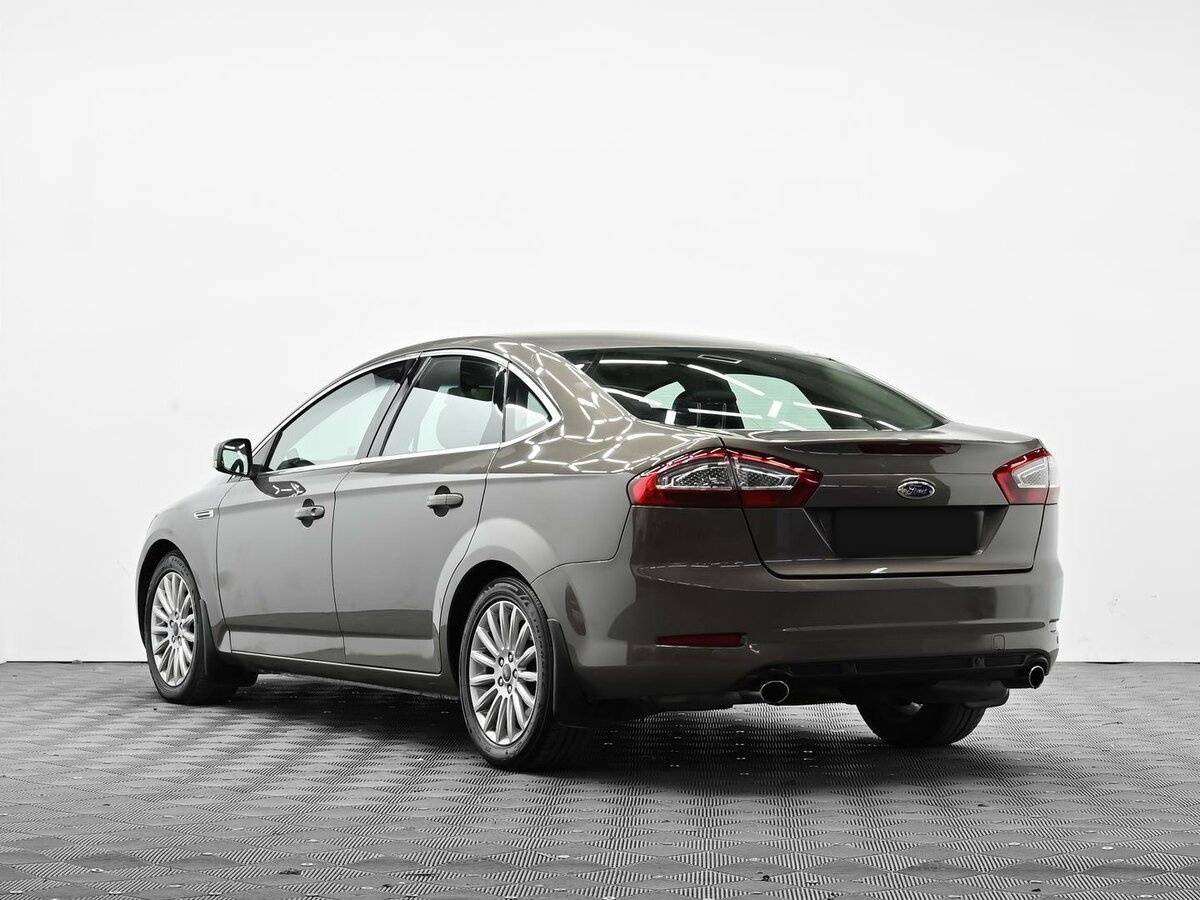 Ford Mondeo 2010 года с пробегом. Фото: #2