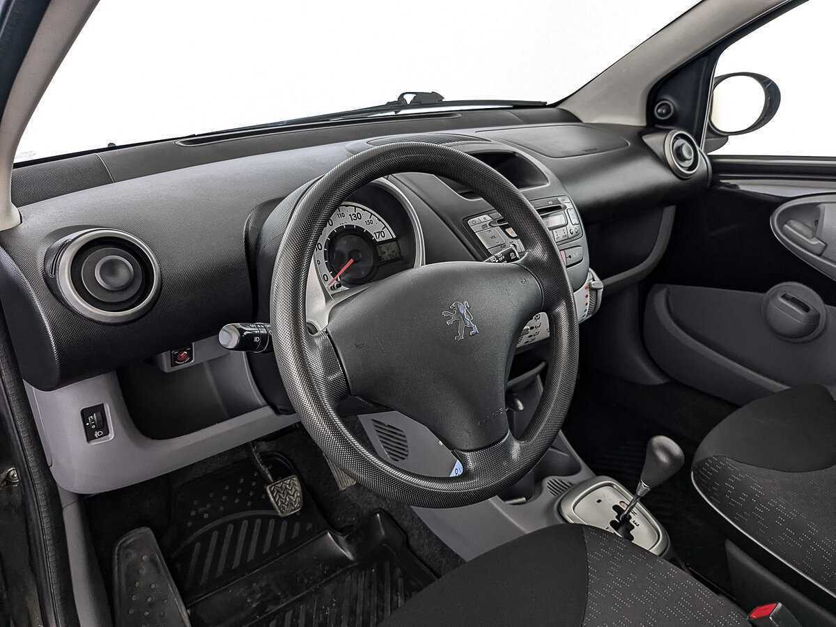 Peugeot 107 2010 года с пробегом. Фото: #12