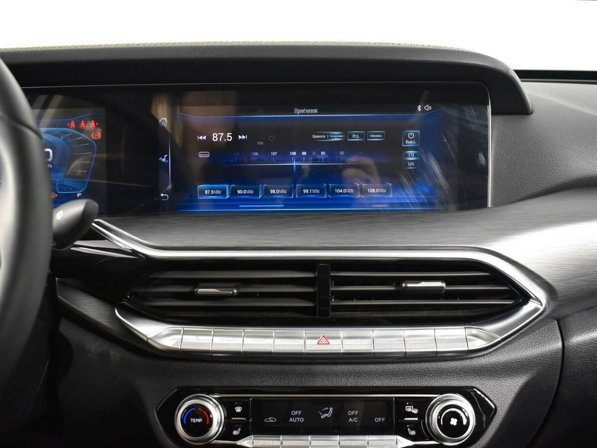 FAW Bestune T77 2024 года с пробегом. Фото: #12