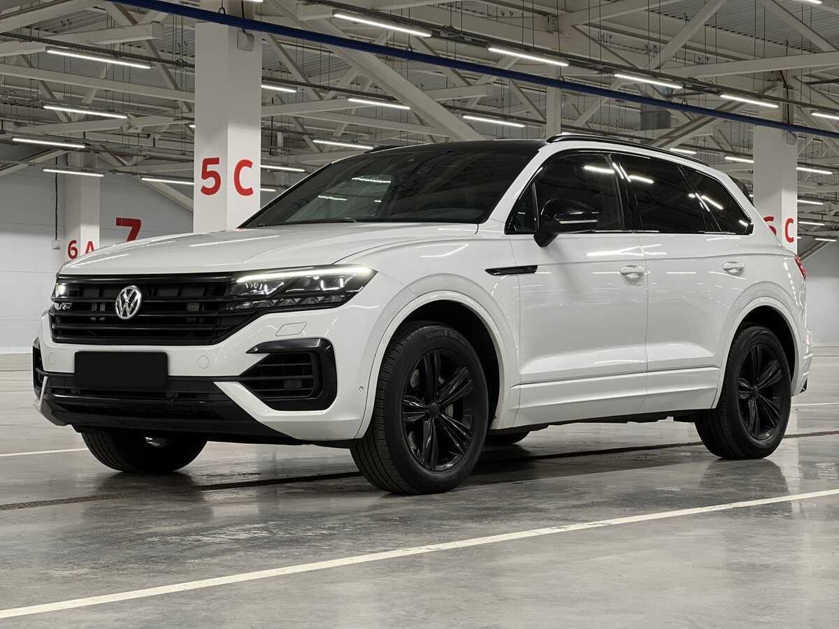 Volkswagen Touareg 2018 года с пробегом. Посмотреть фото